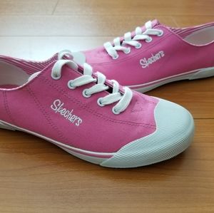 💗 Pink new Sketchers flat shoes!